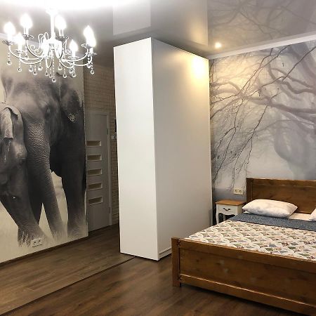 Zhemchuzhnie Apartments On Marselskaya Odessa Eksteriør billede